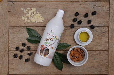 Ekologiczny płyn do mycia podłóg z drewna i paneli - Home Concept Almond 1l